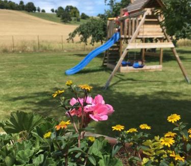 Dinteville House | La Maisonnette Dintevilloise