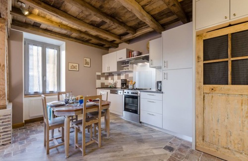 Estissac House | La Maisonnette - Estissac