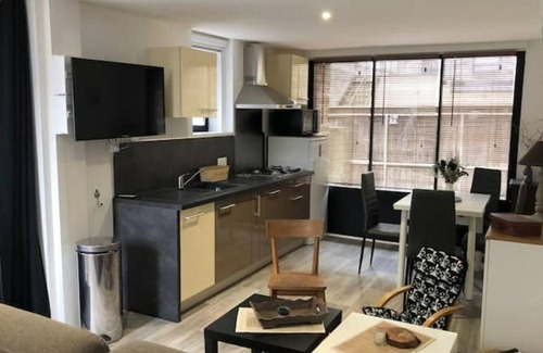 Saint-Martin-sur-Oust House | "La Maisonnette" Hyper Centre