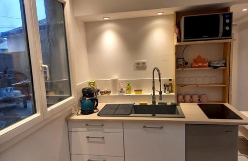 Neuilly-Plaisance Apartment | La Maisonnette Nocéenne - Next to Paris & Disneyland