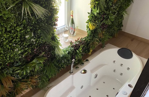 Checy House | La Maisonnette Relaxante de la Pommeraie