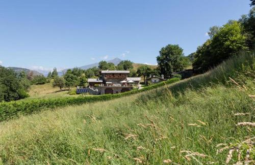 Montjovet House | La Majon de Fohten