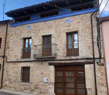 Mambrilla de Castrejon House | La Mambla de la Ribera
