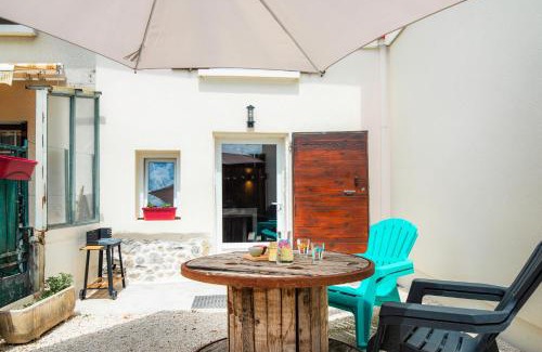 Voiron House | La Margotte Fibre Terrasse