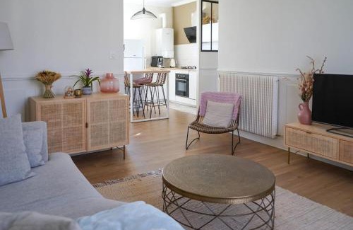Brive-la-Gaillarde Apartment | La Marie-Louise