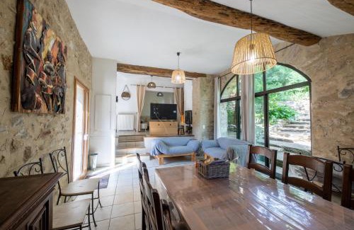 Olargues House | La Mazette, les pieds dans l'eau ! Privatisée ! 16 Pers
