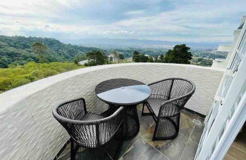 Zona 16 Apartment | La mejor vista de la ciudad