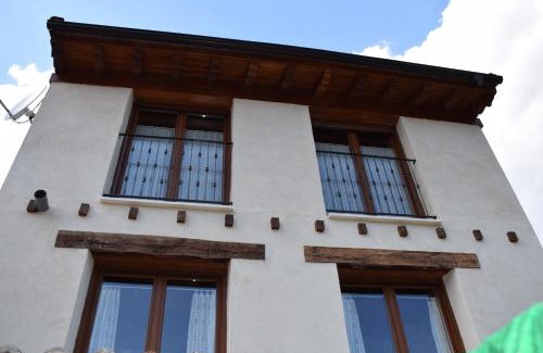 Santibanez del Val House | La Mira