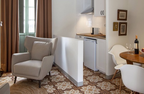 San Pedro Apartment | La Montesina House I Complete apartment in a 19th century mansion for 2 pax