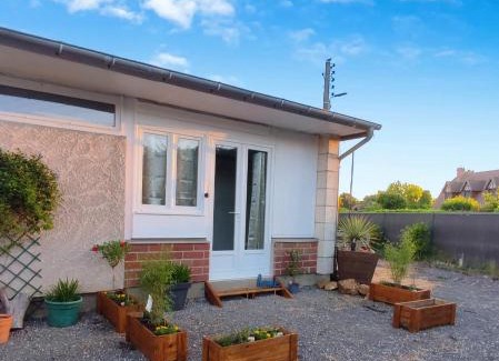Menilles House | La nouvelle p'tite Chouette Illuminée 2025