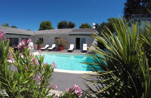 Biganos House | La palmeraie de mimi gîte classé 4 étoiles*