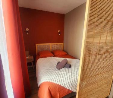 Quartier du vieux cimetiere Apartment | La Pause Plaisir - Studio à la Gare