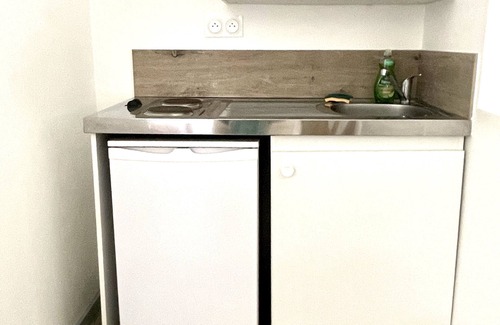 Besancon Apartment | La Perla 2min a Pieds Gare Viotte Studio de 25 Mètres Carrés Calmes Lumineux