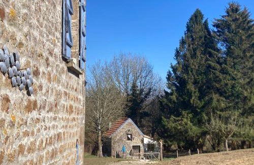 Chaulieu House | La Petite Cavee