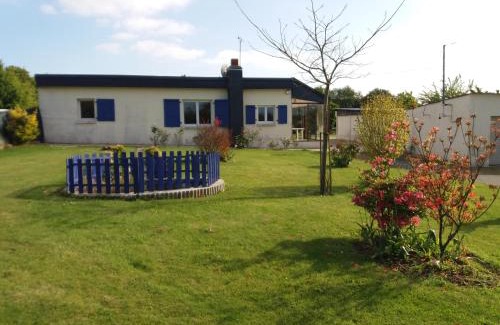 Pleine-Fougeres House | La Petite Baie