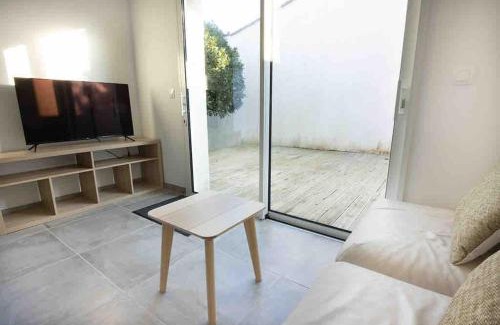 Quartier du Stade Apartment | La Petite Croisée - extérieur et plage