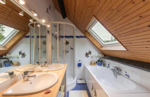 Bieville-Beuville House | La Petite Londe