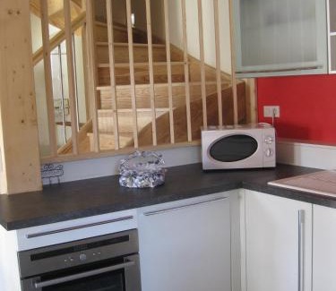 Tauves House | La petite maison