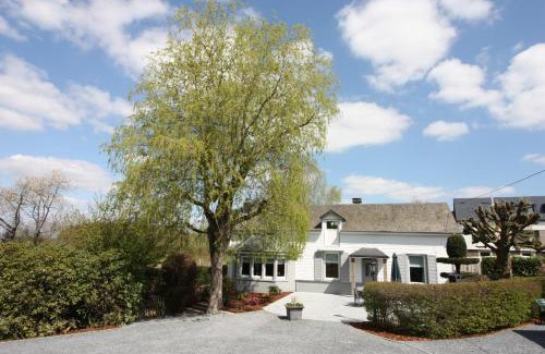 Corbion House | La Petite Maison Maqua