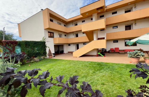 Iasi Apartment | La Pini - Apartament Luxury Bucium