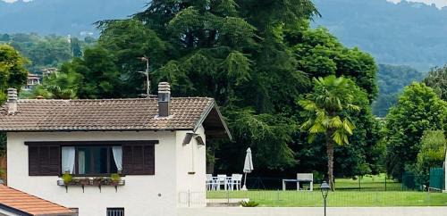 Pettenasco Villa | LA PLAYA Cottage con spiaggia privata
