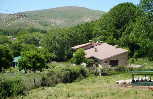 San Martin del Pimpollar Ski Chalet | La Puerta de Gredos