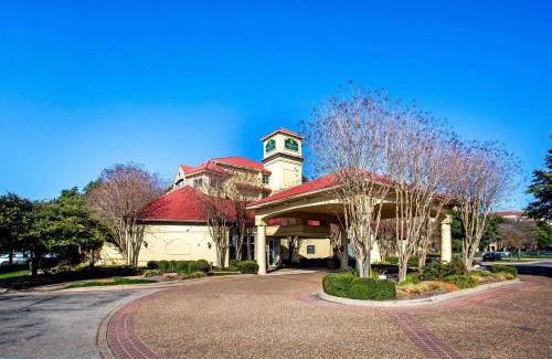 East Oak Hill Hotel | La Quinta by Wyndham Austin Southwest