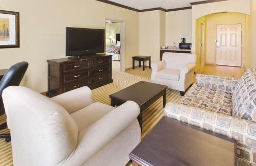 Schertz Hotel | La Quinta Inn and Suites by Wyndham - Schertz