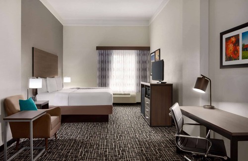 Longview Hotel | La Quinta Inn & Suites by Wyndham I-20 Longview South