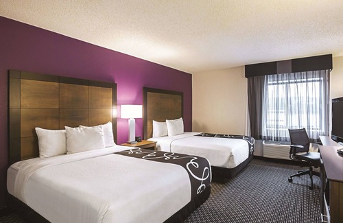 Lindridge-Martin Manor Hotel | La Quinta Inn & Suites by Wyndham Atlanta Midtown - Buckhead