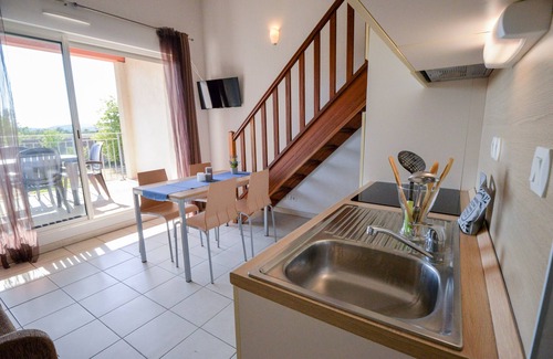 Azille Apartment | La Résidence du Château de Jouarres