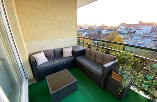 Thonon-les-Bains Apartment | La Résidence Fleurie, vue sur le Lac Léman