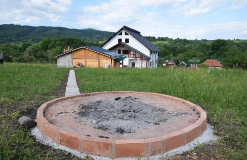 Horezu House | La Radacini