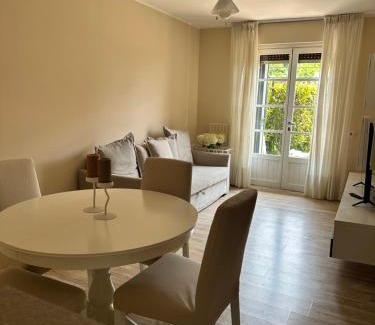 Arcore House | La Raffa House - Buen Retiro
