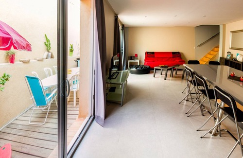 Saint-Bonnet-du-Gard Cottage | La Remise + The Loft = 18 beds in a cozy & warm setting