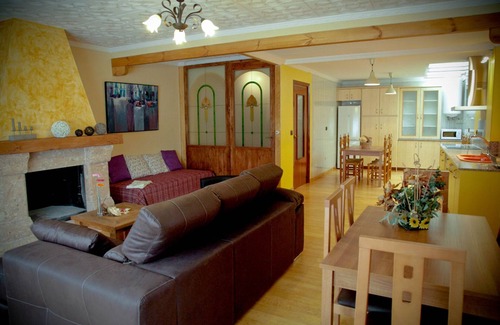 Casas-Ibanez House | La Remolina House in the center of La Manchuela