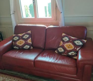Larchamp Apartment | La Reposee