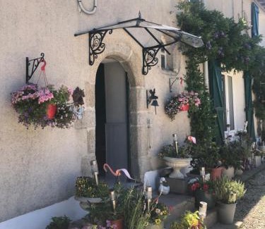Bressuire Bed & Breakfast | La Revaudiere
