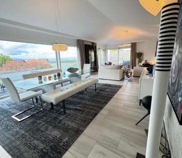 Corseaux Villa | La Riviera