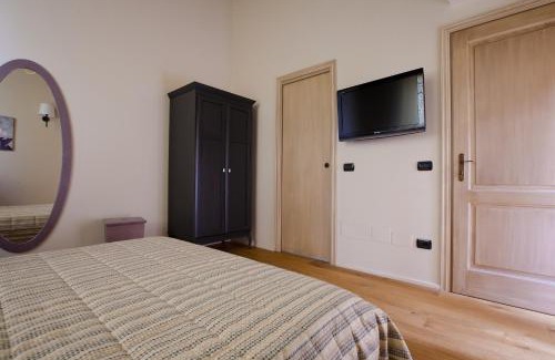 Castelnuovo Fogliani House | La Rondanina