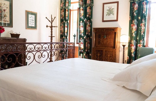 Colognola ai Colli Villa | La rosa e il leone country house