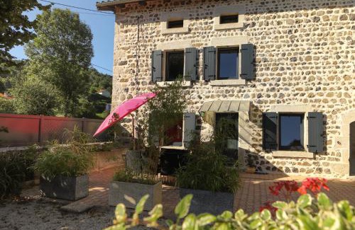 Saint-Vincent House | La Rose