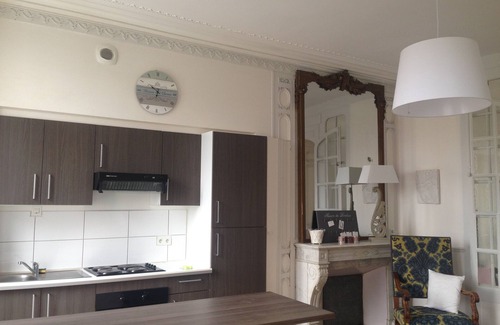 Honfleur Apartment | La Roseraie: large 2-room apartment with 200 sq.m garden in the heart of Honfleur