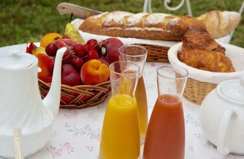 Moussoulens Bed & Breakfast | La Rougeanne