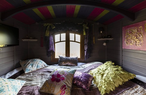 Pugnac Bed & Breakfast | La Roulotte de Glorit