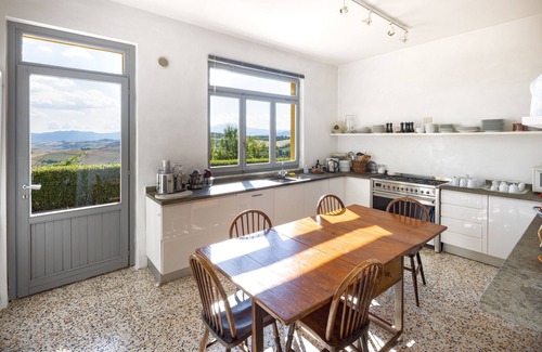 San Casciano dei Bagni House | La Scuola, sumptuous villa with swimming pool