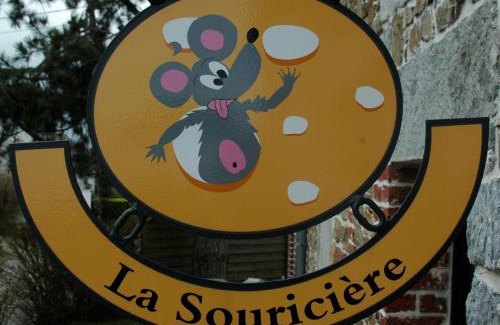Eau d'Heure House | La Souricière