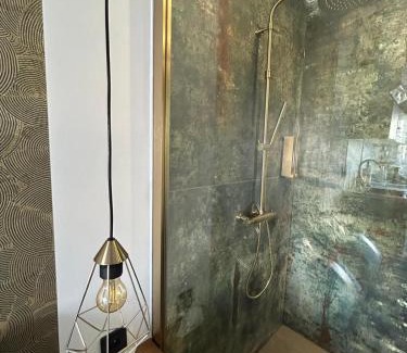 Naturist Village Apartment | LA SUITE DES CHARMES - village naturiste - coursives - port nature 2