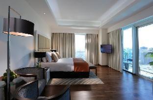 Al Sufouh 1 Hotel | La Suite Dubai Hotel & Apartments