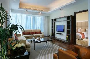 Al Sufouh 1 Hotel | La Suite Dubai Hotel & Apartments